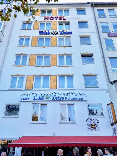 Hotel Edel Weiss - image 6