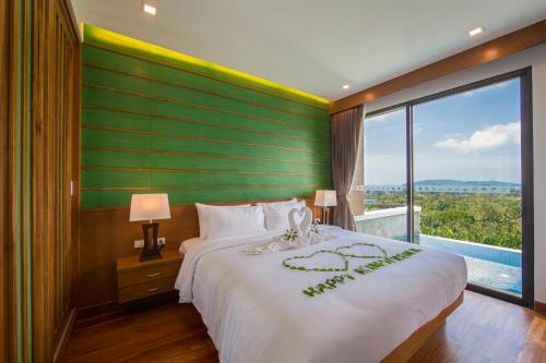 Guestroom, Andakiri Pool Villa Panoramic Sea View near Massage Corner