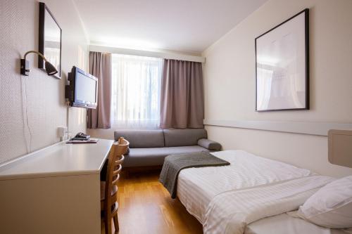 Pietarsaaren Kaupunginhotelli - image 4