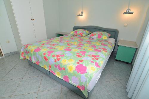 Apartments Milica 56 - image 10