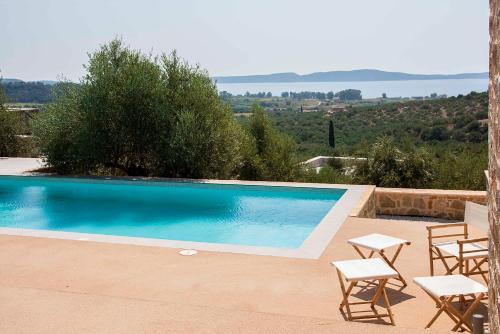 White Pearl Villa