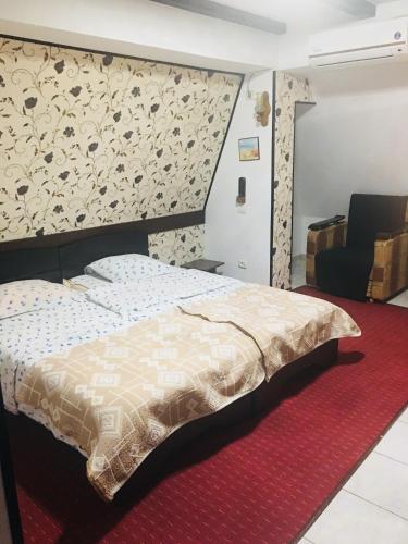 Hotel Taco - image 5