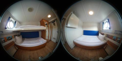 Eastern & Western Comfort Hotelboat - image 4