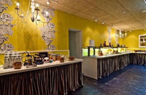 餐飲選擇, Hotelli Seurahovi in 鮑渥