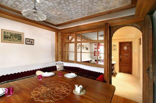 Rooms Kibe Mahala - image 8