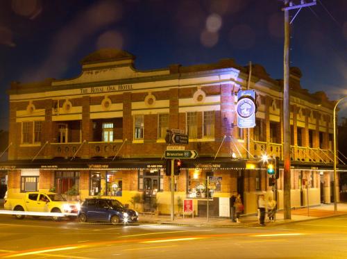 Royal Oak Hotel In Hunter Valley Room Deals Photos Reviews