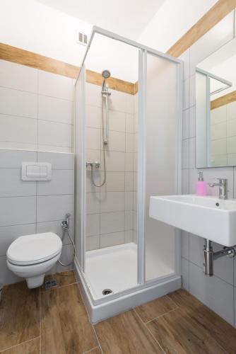 Bathroom, Hotel Internazionale Luino in Luino