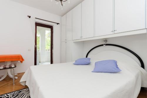 Apartments Anka - image 6