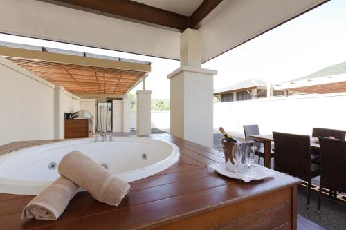Instalaciones, Pullman Palm Cove Sea Temple Resort & Spa in Playa Palm Cove