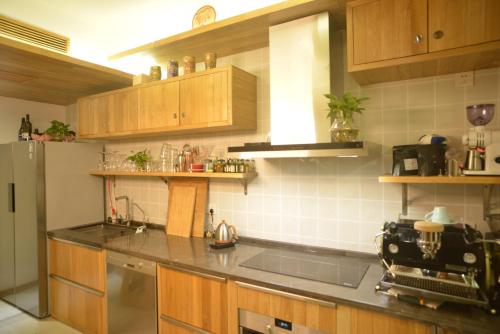 Létesítmények, Rock & Wood Cozy House near Lei Feng Pagoda