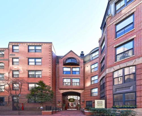 Global Luxury Suites Boston Back Bay
