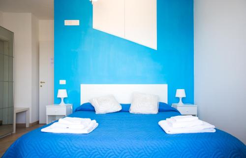 Classic Apartment with Sea View image 8