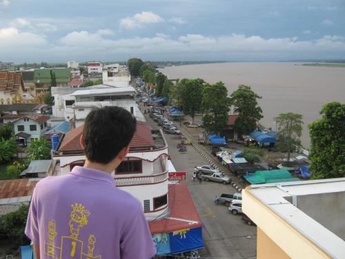 Riverfront Hotel Mukdahan