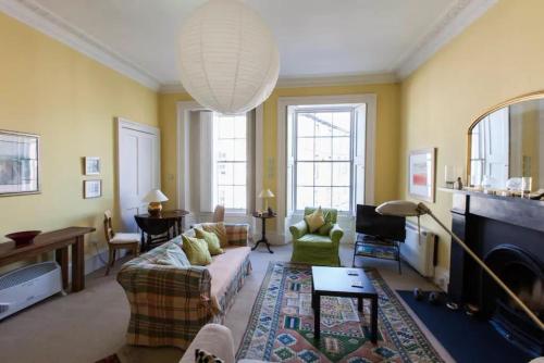 1 Bedroom New Town Flat Sleeps 2, Edinburgh, Edinburgh and the Lothians