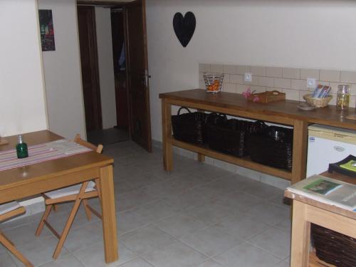 Chez Helen in Benevent-l'Abbaye