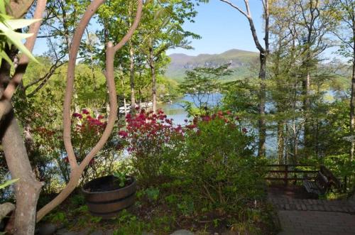 Lodge on Lake Lure