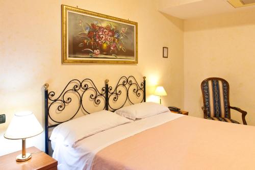 Hotel Stromboli, Рим (фото 7)