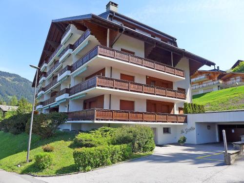 Apartment Les Girolles B15 by Interhome in Villars-sur-Ollon, Schweiz