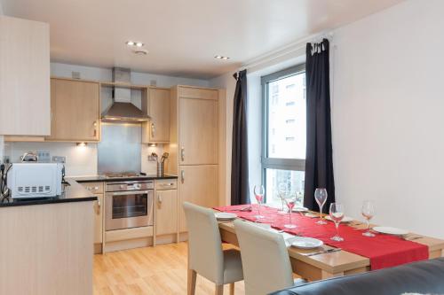Stylish Apartment, Эдинбург (фото 8)