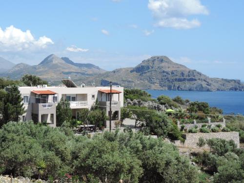  Apartments Nostalgia in Souda Beach in Plakias