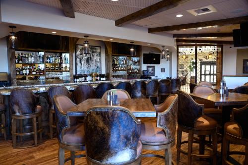 Bar/lounge, The Murieta Inn and Spa in Rancho Murieta