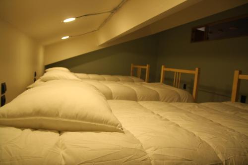 Superstar Guesthouse - image 7