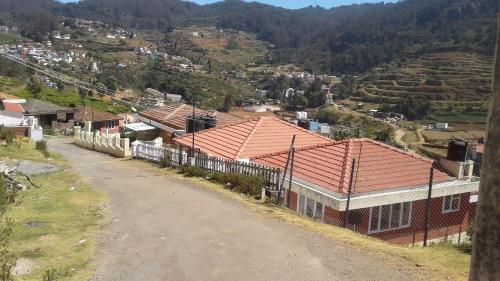 Hill View Dream Cottage
