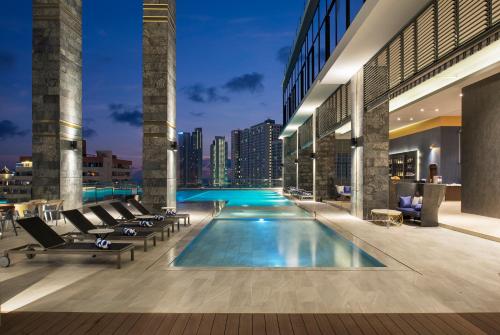 Swimming pool, Brighton Grand Hotel Pattaya in Naklua