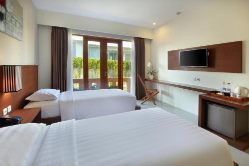 Superior Double or Twin Room image 4