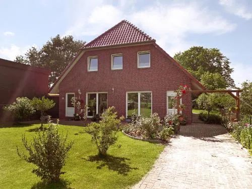 Apartment Villa Sorgenfrei by Interhome in Ovelgönne, Deutschland