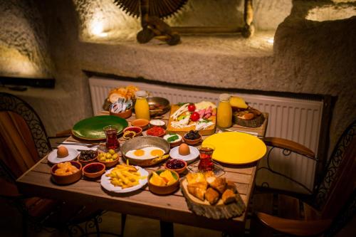 Agarta Cave Hotel - image 3