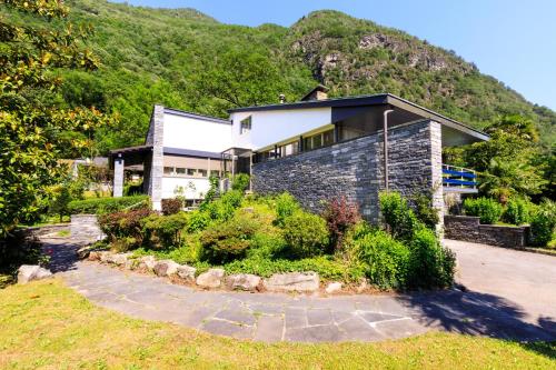 入口, Villa delle Palme in 馬賈