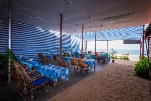 Om Sai Beach Huts