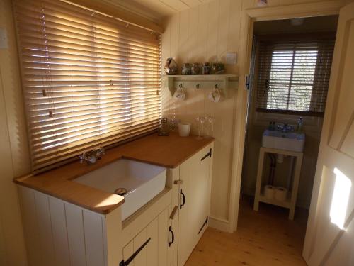 Glamping on the Hill - image 12