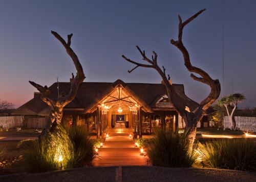 Ieeja, Nambiti Hills Private Game Lodge in Leidismita