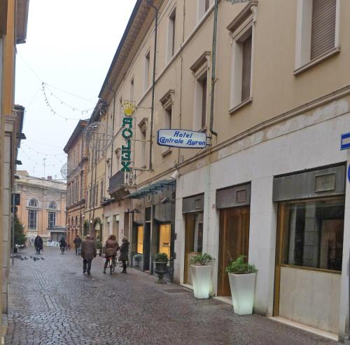 Hotel Centrale Byron in Ravenna