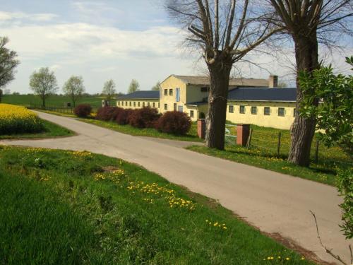 Hof Kranichweide, Holzblockhaus