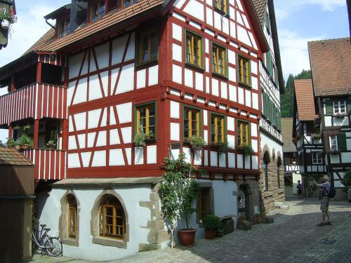 Hotel-Gasthof Zum Weyssen Rössle