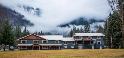 . Bella Coola Eagle Lodge