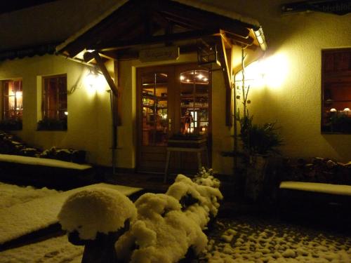 入口, Berggasthof Koitsche im Naturpark Zittauer Gebirge in 貝茨多夫-赫尼茨