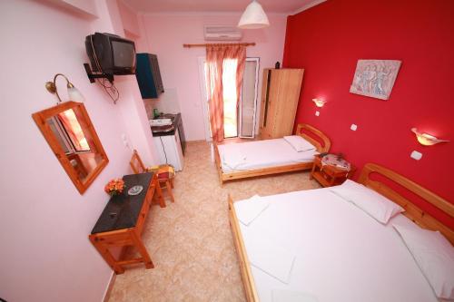 Sweet Home - image 8