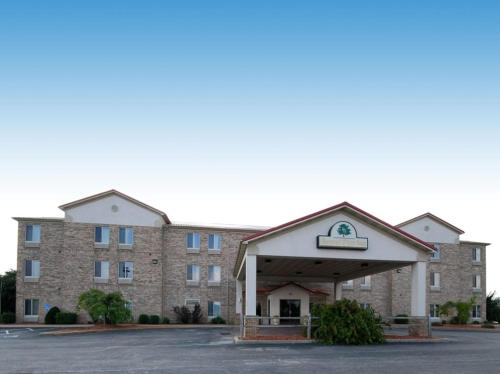 . Beaver Dam Inn