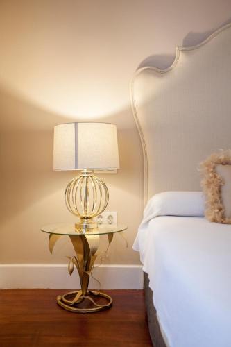 Hi Valencia Boutique - image 12