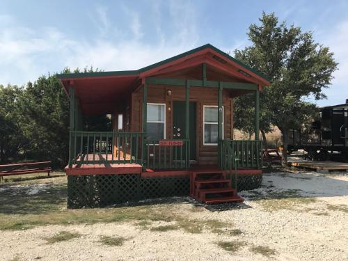 Top of the Hill RV Resort & Cabins - image 3