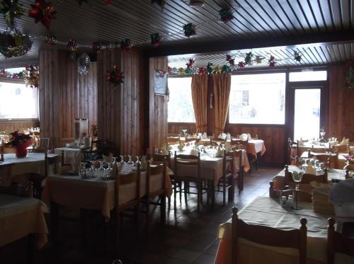 Restaurant, Hotel Les Mottets in Modane
