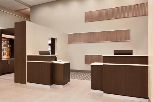 ล็อบบี้, โรงแรมเรดิสัน ชาร์ลอตแอร์พอร์ต (Radisson Hotel Charlotte Airport) in ชาร์ลอตต์ (NC)