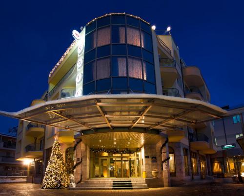 Bistra & Galina Hotel - image 13