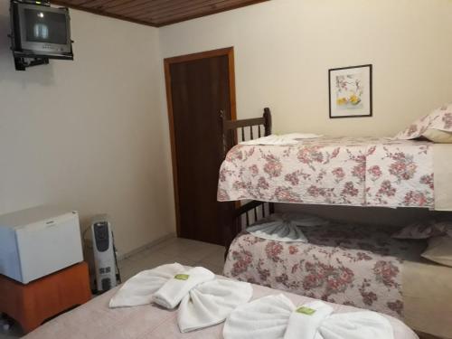 Quadruple Room image 1