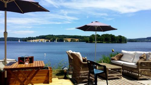 Skats, Hotel Restaurant La Caravelle in Peyrat-le-Chateau