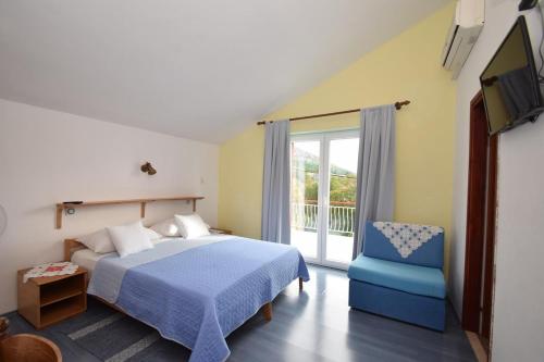 Apartments and rooms with parking space Starigrad Paklenica - 6594 - image 7